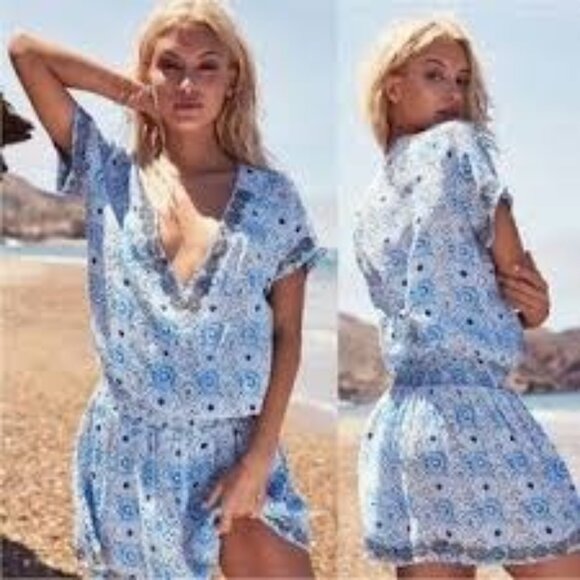 Lovers & Friends V-Neck Boho Mini Dress Blue & White Floral Print, SIze M - Picture 1 of 10